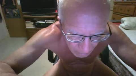 leezamm1132 online show from June 4, 1:44 am