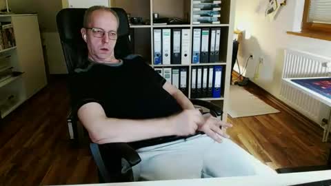 Dave online show from April 24, 10:34 pm