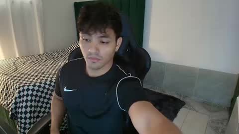  Lei  online show from June 3, 9:31 pm