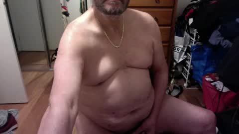 Snapshot of lennyfife chatting on September 14, 12:29 pm Pussylicker online show from September 14, 12:29 pm