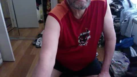 Snapshot of lennyfife chatting on November 1, 12:15 am Pussylicker online show from November 1, 12:15 am