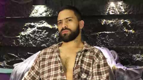 Leo  Diaz online show from November 10, 3:22 am