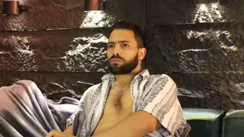 Leo  Diaz online show from November 14, 3:42 am