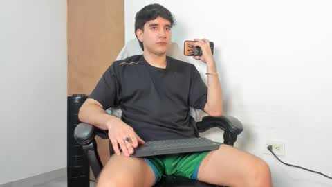 Leo Jones online show from December 1, 12:57 am