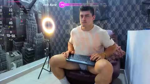 Leon Smoron online show from December 21, 2:08 am