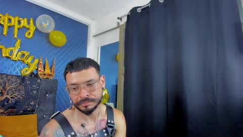 Len online show from February 21, 1:00 am