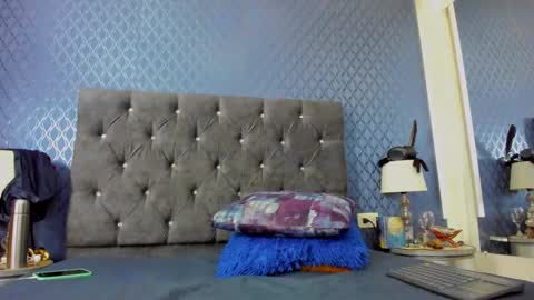 Len online show from January 4, 9:20 pm