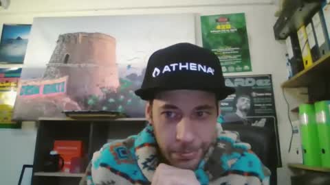 leonidascum online show from January 12, 4:11 pm