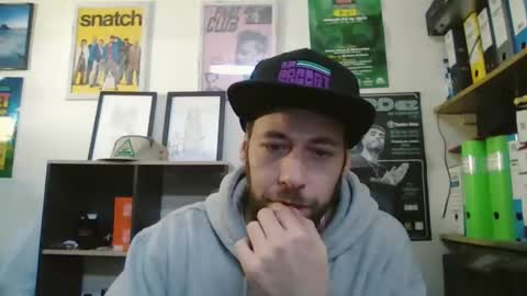 leonidascum online show from February 24, 12:39 pm