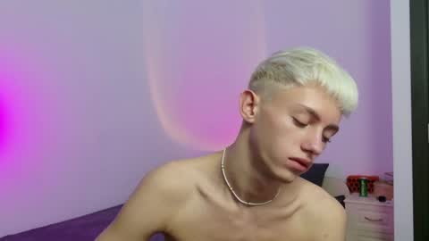 leonlure online show from February 1, 7:12 pm