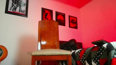 Lenardo jaramillo online show from January 9, 6:02 pm