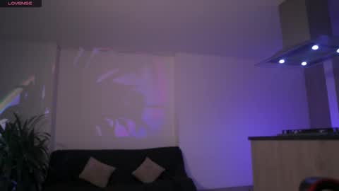 Leo Salvatore online show from November 29, 3:08 am