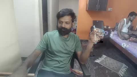 Leo online show from January 8, 5:15 pm