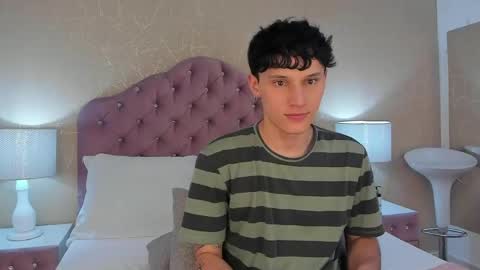 LephyStar online show from May 26, 4:30 am