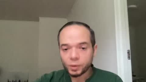 leroidesaulnes online show from September 21, 9:53 am