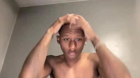 letmeeatup online show from October 7, 8:07 am