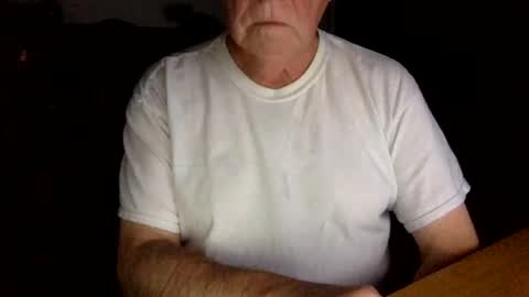 letscum2gether0 online show from November 18, 1:53 am