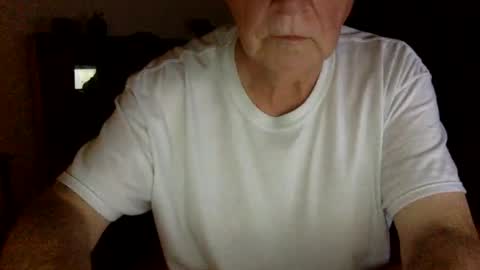 letscum2gether0 online show from December 22, 3:44 am