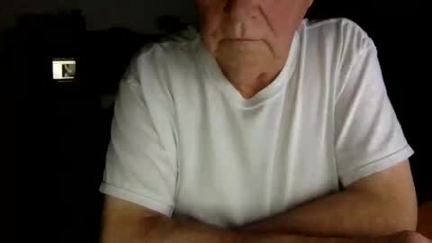 letscum2gether0 online show from January 7, 2:33 am