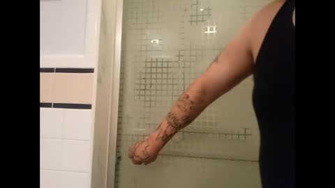 letsdothis1681 online show from April 19, 1:16 am