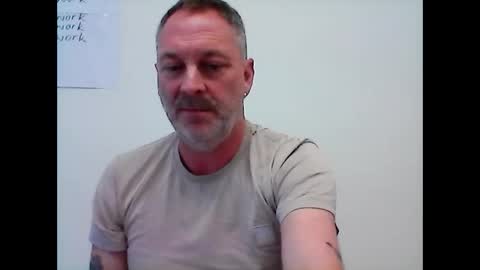 letshavefun2gether68 online show from April 16, 2:06 pm