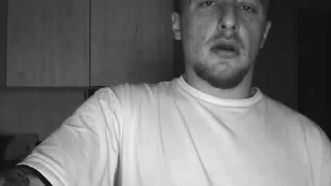 lev1ngston online show from December 2, 1:03 pm