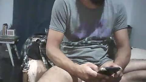 leviatanencasa online show from March 11, 2:51 am