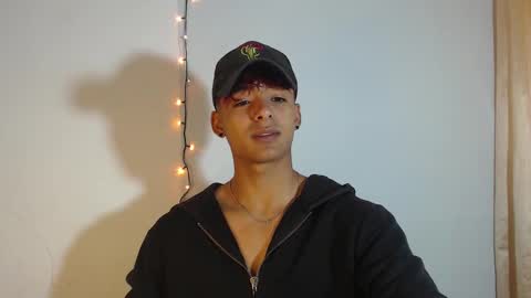 i  am lewis ly EDUARDO MEMDOZA15 online show from March 4, 2:02 pm