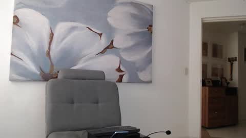 LEXX  BUSTER online show from January 7, 6:56 pm