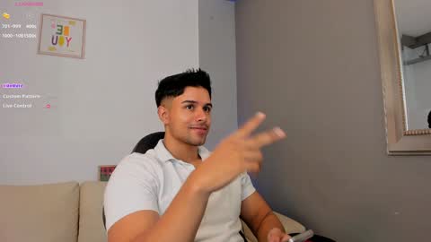 Liam Collins online show from December 3, 11:54 am