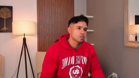 Liam Collins online show from December 13, 11:34 am