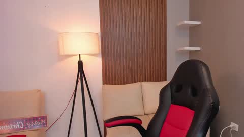 Liam Collins online show from December 14, 11:29 am