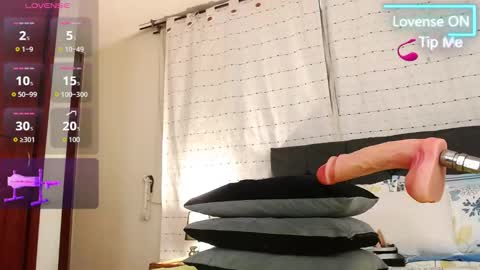 HORNYMOAN online show from February 23, 10:55 pm