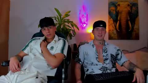 liam online show from October 20, 3:43 am