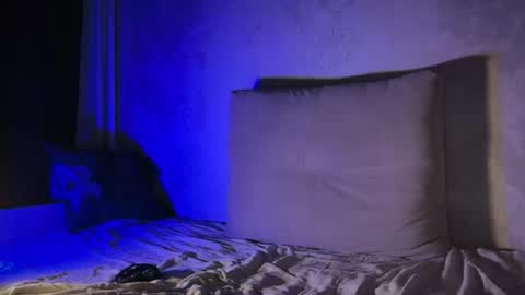 Liam Shadow online show from July 4, 1:03 pm