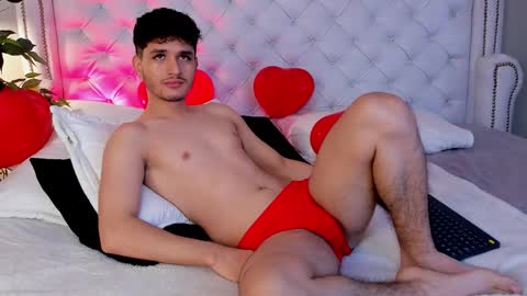 liammuller online show from February 14, 12:22 pm