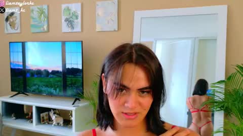 Tell me Liam online show from October 10, 7:51 pm