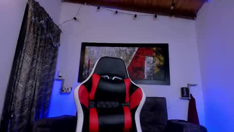 liamwyatt_ online show from March 6, 3:24 am