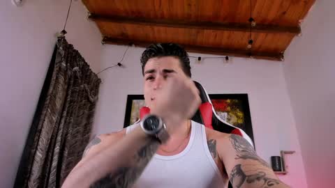 liamwyatt_ online show from January 26, 3:59 am