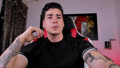 liamwyatt_ online show from January 27, 3:26 am