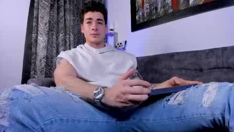 liamwyatt_ online show from March 10, 3:34 am