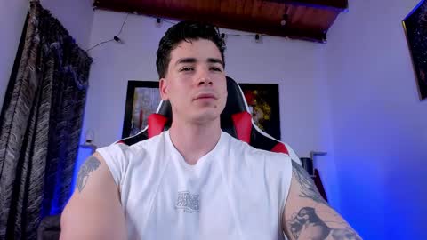 liamwyatt_ online show from February 22, 3:23 am