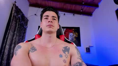 liamwyatt_ online show from March 1, 7:42 am