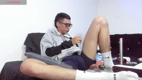    online show from March 16, 12:20 pm