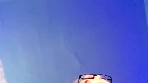 Snapshot of lickyouryoni chatting on March 9, 3:49 pm LickYourYoni online show from March 9, 3:49 pm