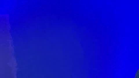 Snapshot of lickyouryoni chatting on December 25, 4:43 pm LickYourYoni online show from December 25, 4:43 pm