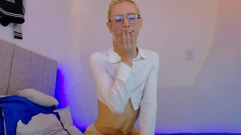 Liiam Luna online show from May 27, 2:47 pm