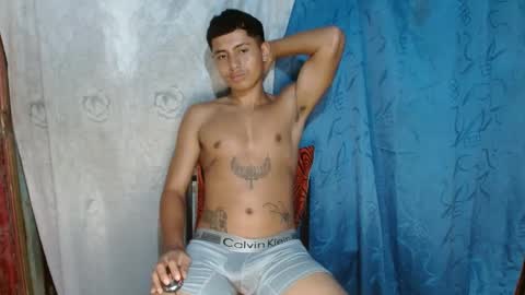 lil_condor_baby online show from October 3, 1:43 am