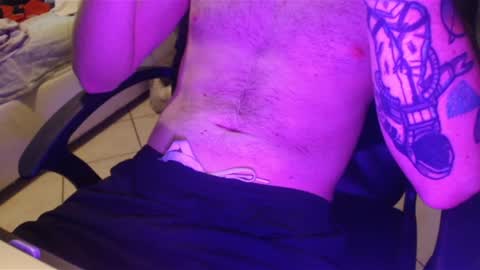 lil_j_ online show from July 24, 7:10 pm