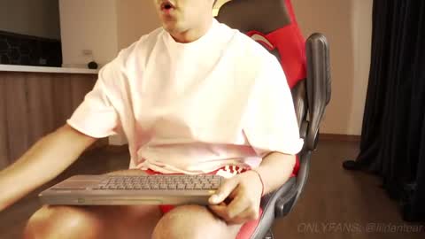 Dante online show from March 30, 3:02 pm